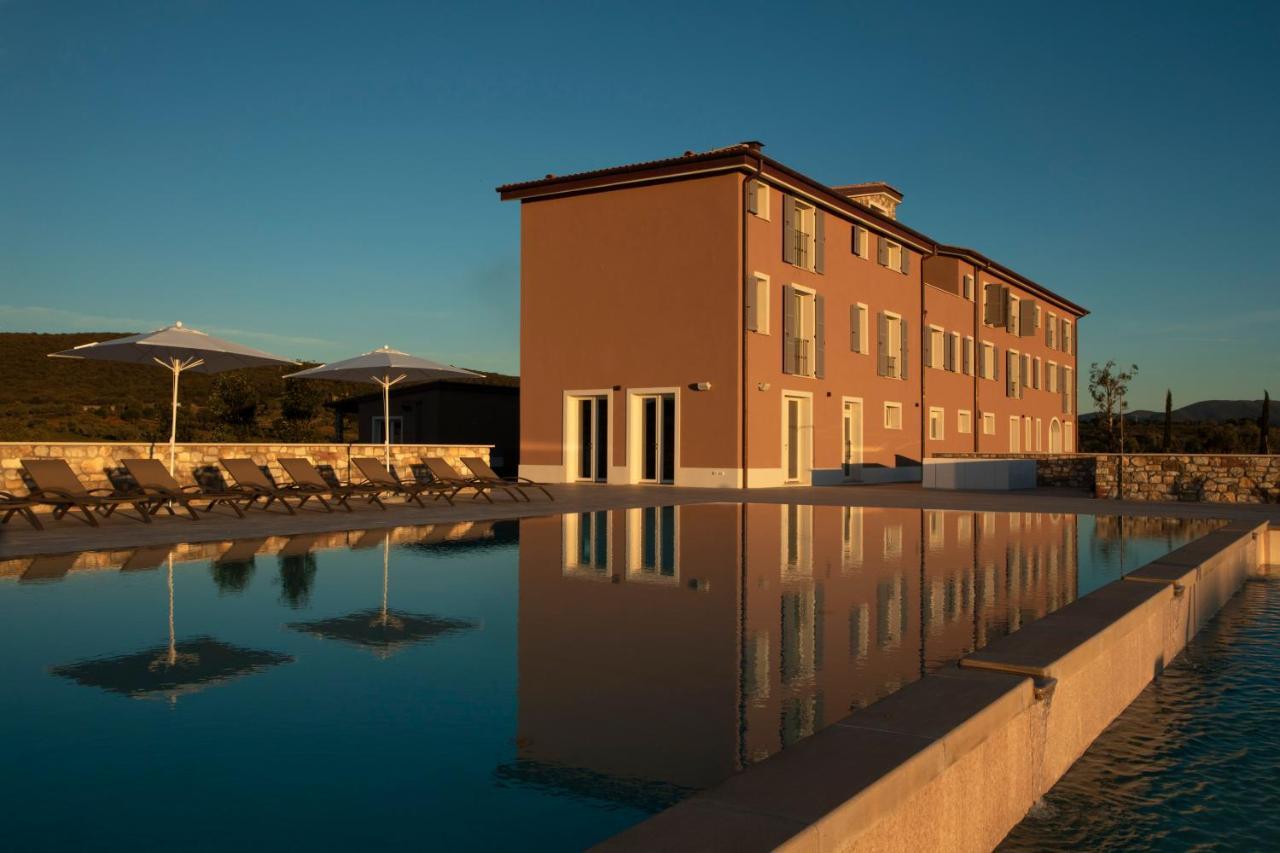 Riva Toscana Golf Resort & Spa Фолоника Екстериор снимка