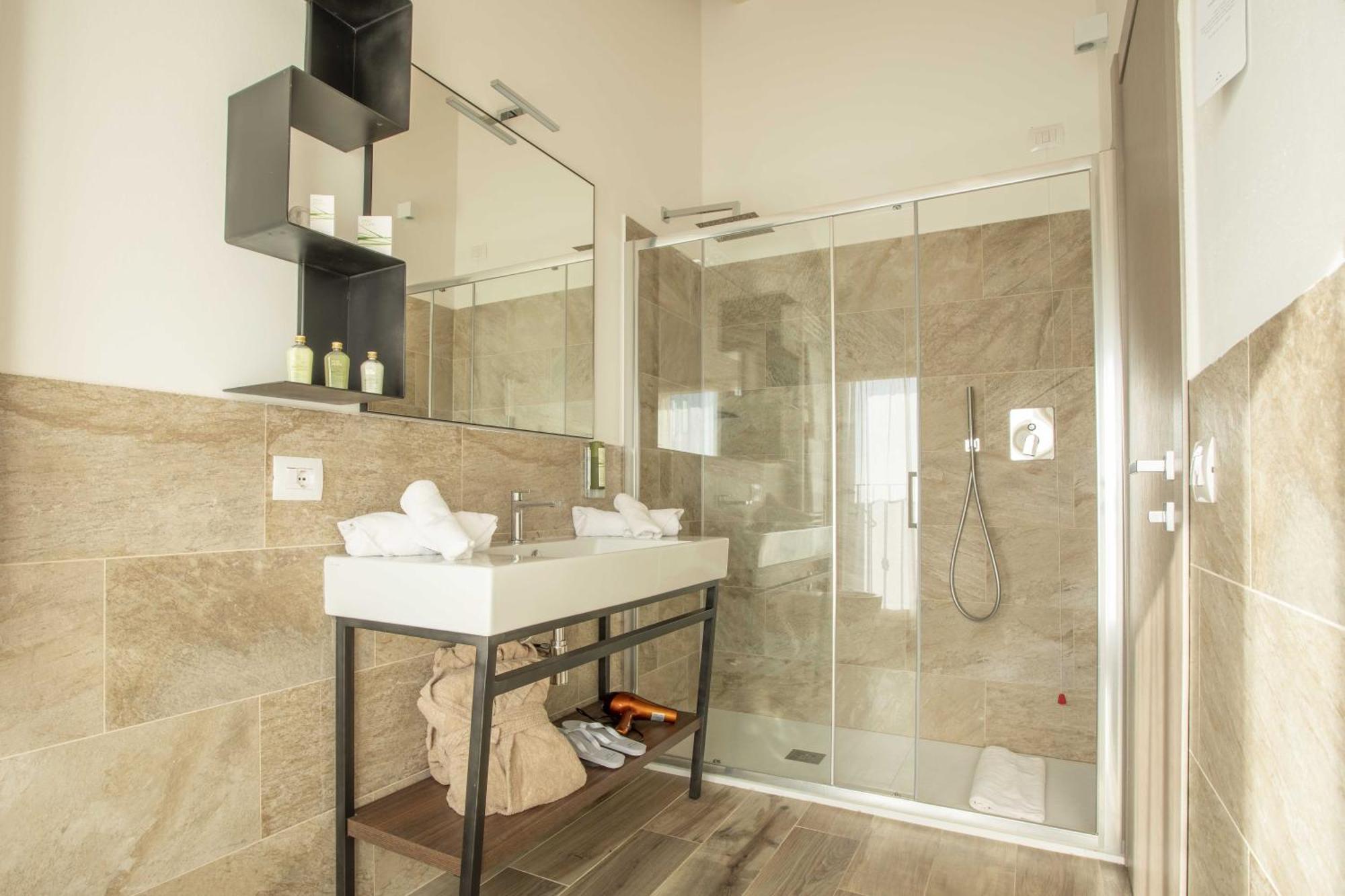Riva Toscana Golf Resort & Spa Фолоника Екстериор снимка